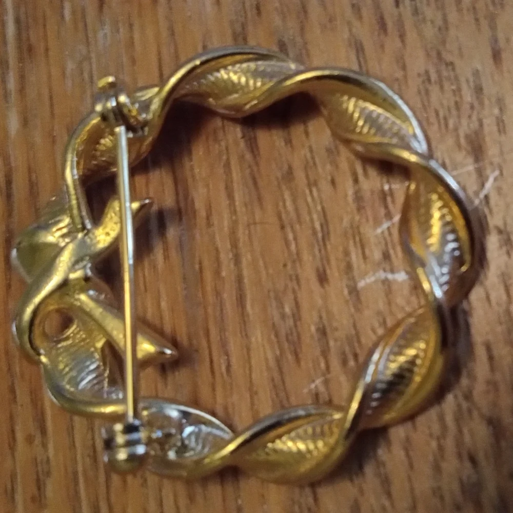 Elegant Gold and Silver Leaf Brooch